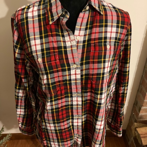 Ralph Lauren Petite Plaided Button-Up - Picture 9 of 11